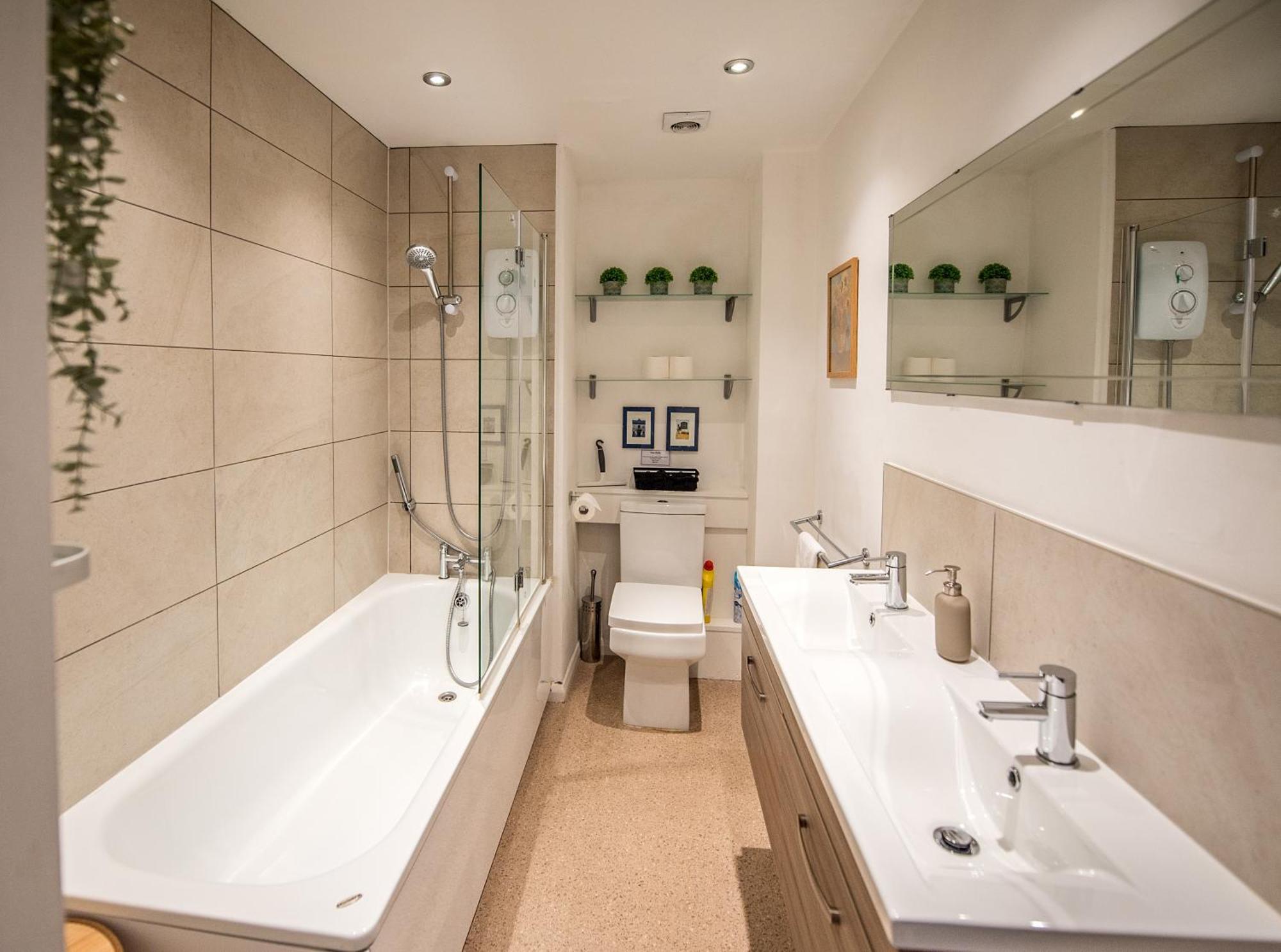 Grosvenor Pad - Lovely 2-Bed Flat - Free On Street Parking Бат Экстерьер фото