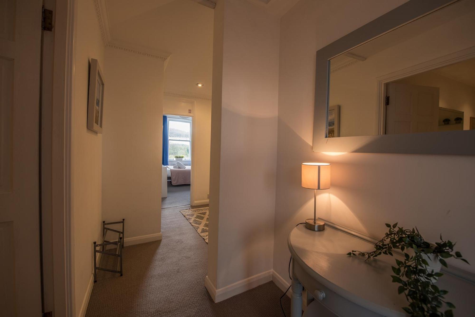 Grosvenor Pad - Lovely 2-Bed Flat - Free On Street Parking Бат Экстерьер фото